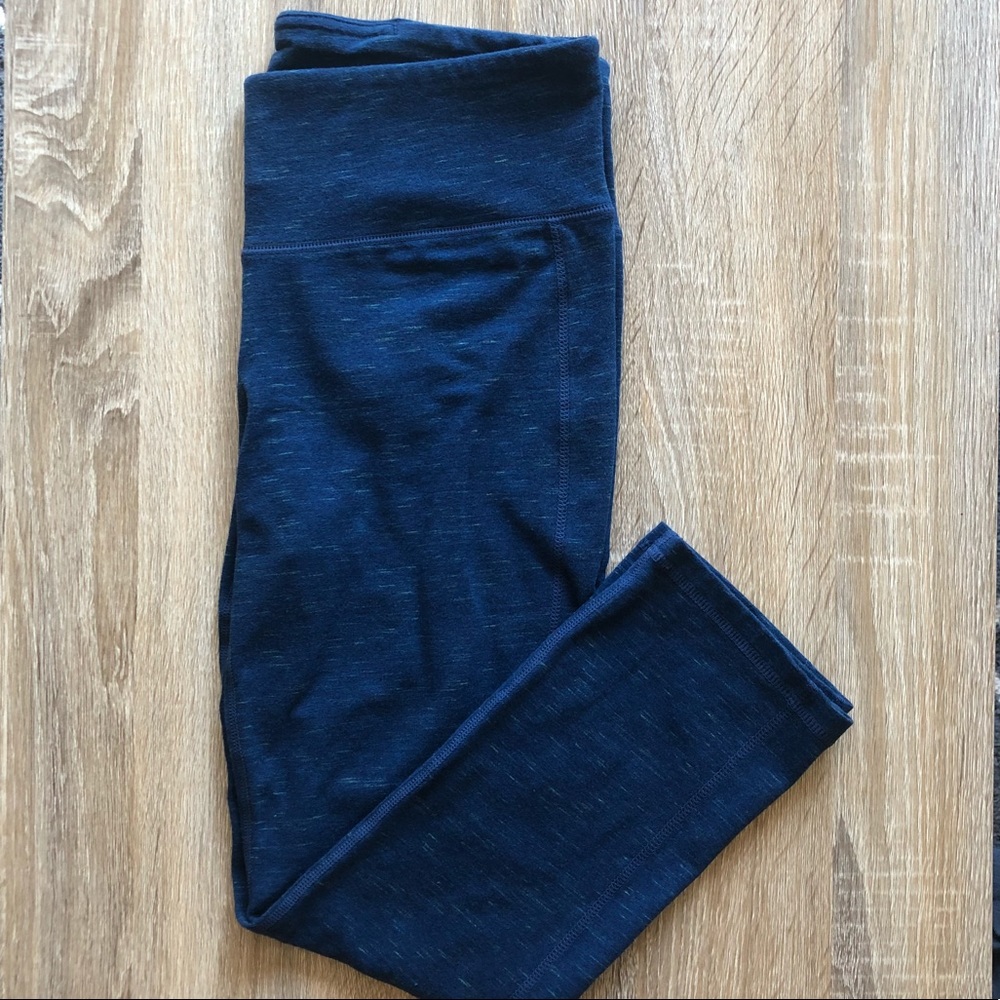 GapFit Capri Leggings